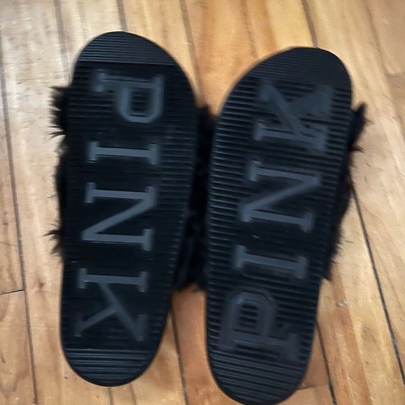 PINK Fur Slides - Picture 5 of 9
